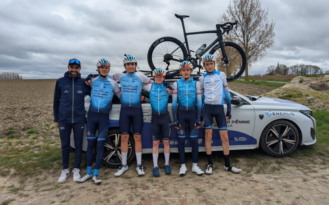 Les U17 sur les pavés de Paris-Roubaix